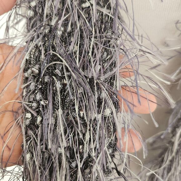 Platinum Gray Shag Knit Scarf Small Womens - Picture 4 of 5